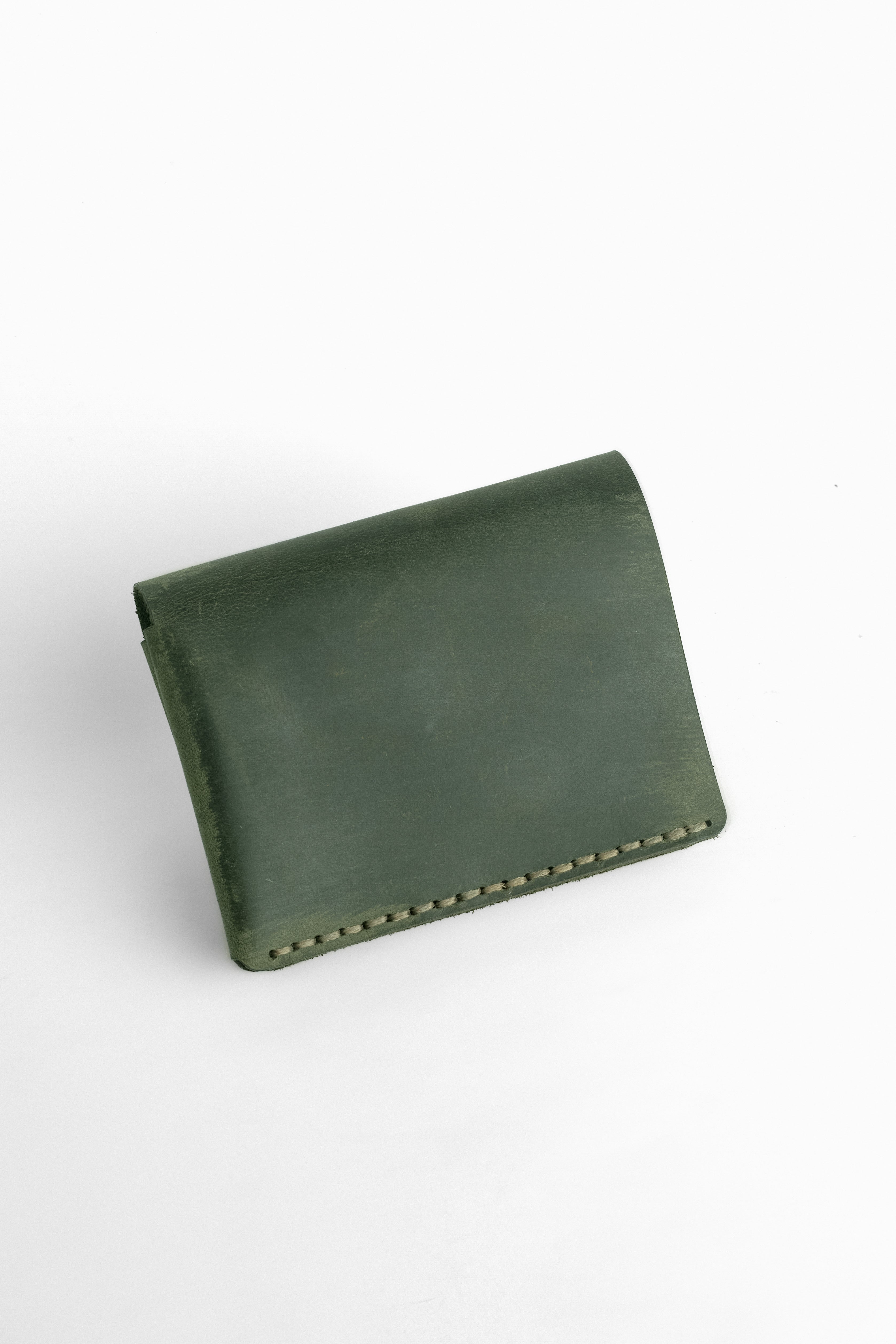 wallet pull-up card