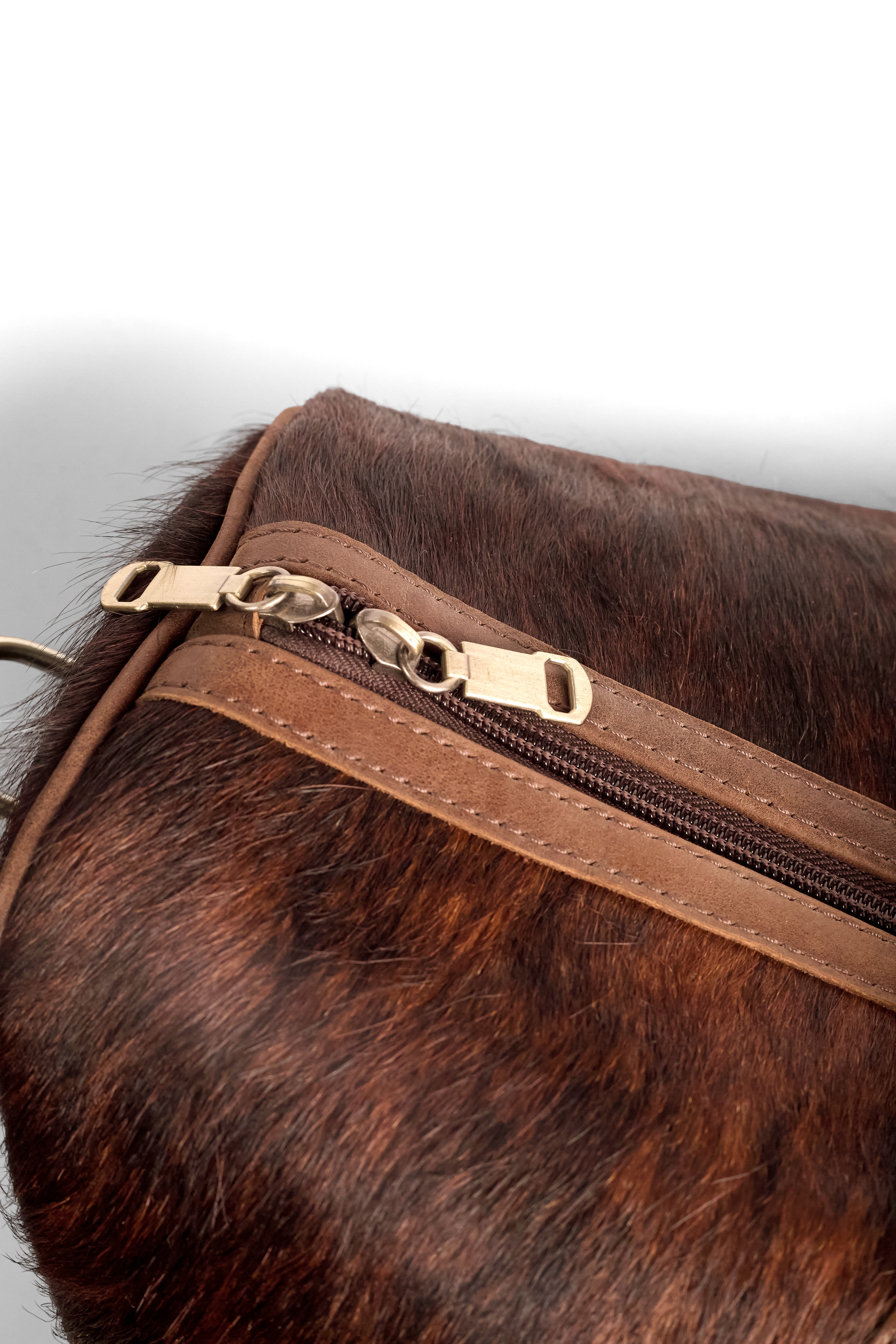 cowhide duffle travel bag Unique ✨