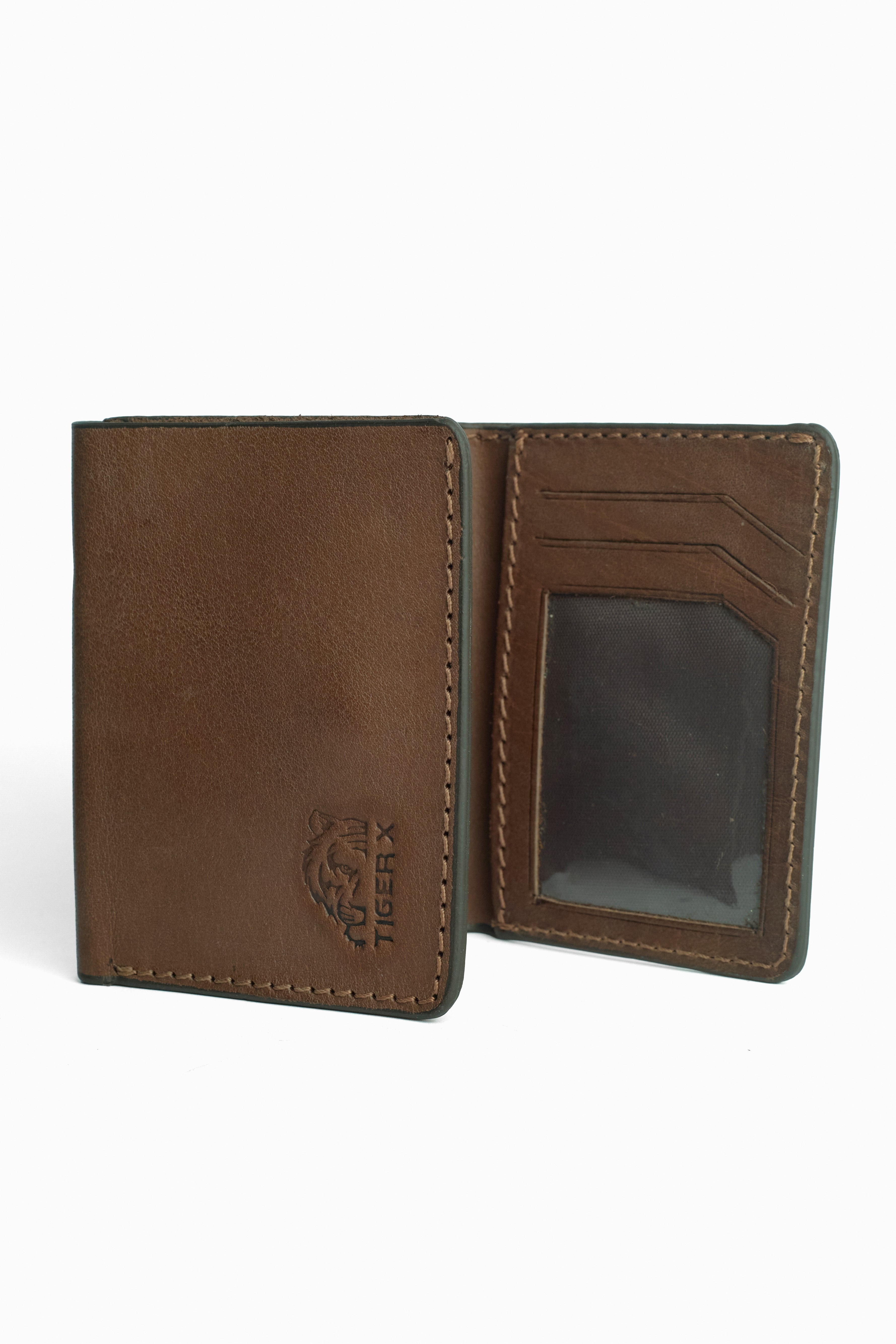 wallet napa Triple Capsule Station brown